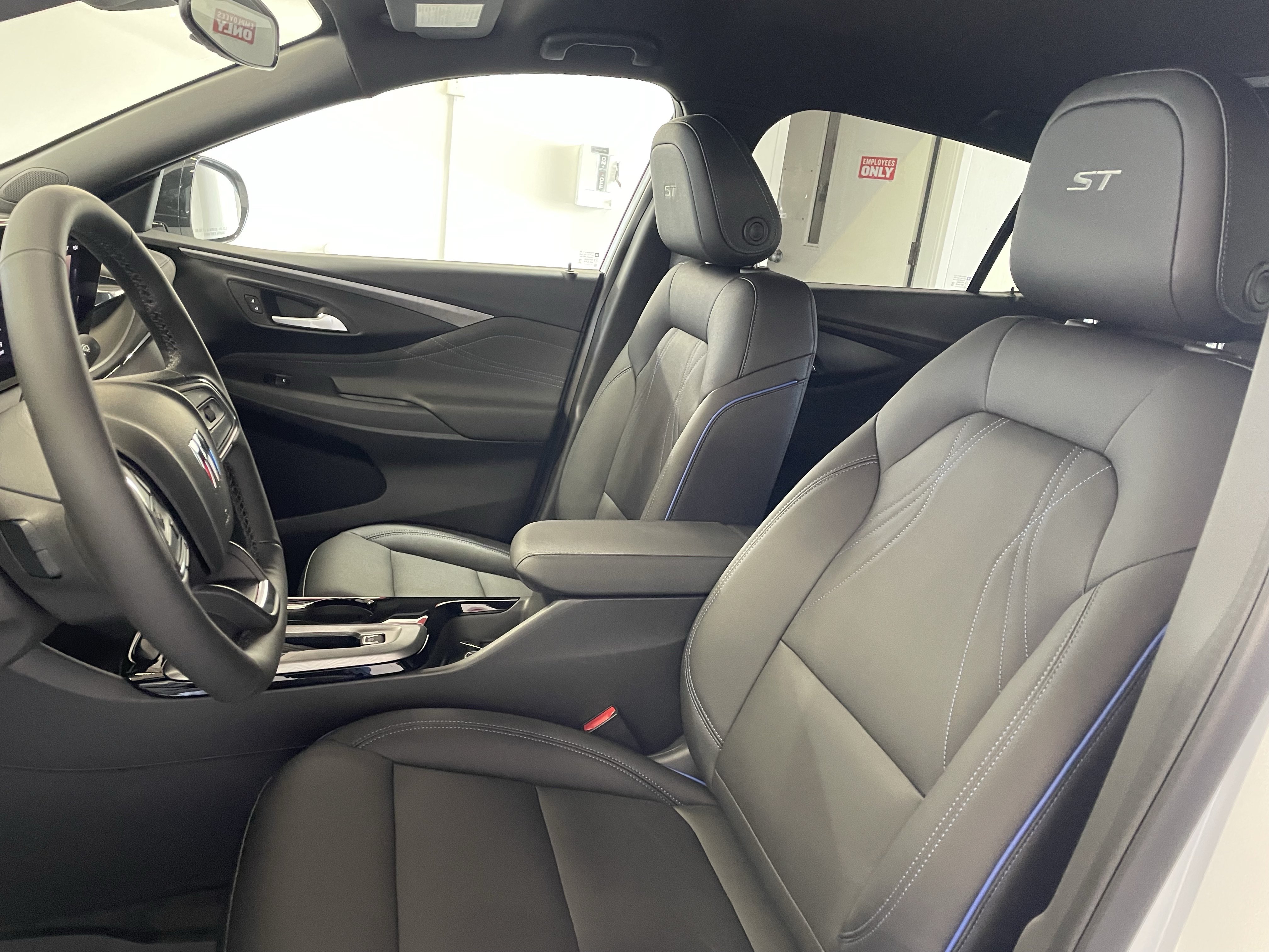 New 2026 Buick Envista Sport Touring w/ Convenience I Package FWD image 14