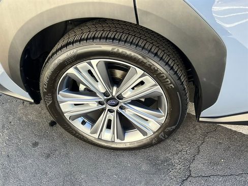 Used 2024 Subaru Solterra Touring image 12