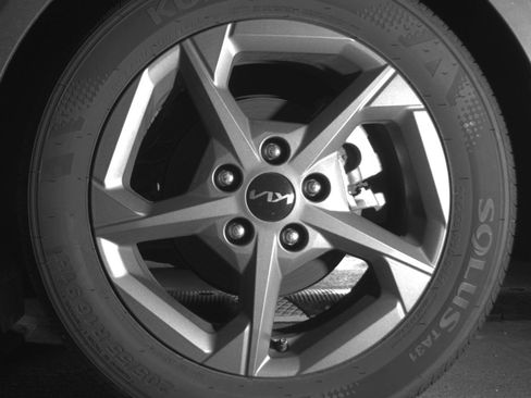 Used 2025 Kia K4 LXS image 14