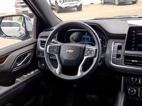 Used 2023 Chevrolet Tahoe Premier RWD image 16