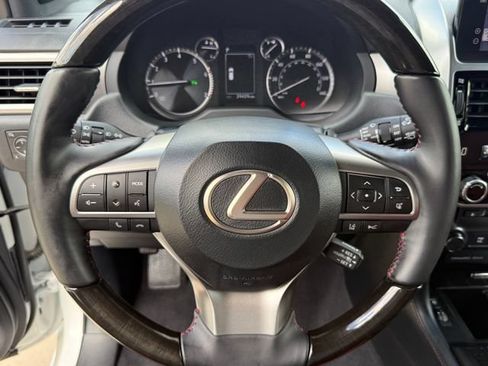 Used 2023 Lexus GX 460 Premium AWD/4WD image 11