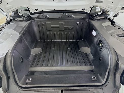 Used 2024 GMC Hummer EV 2X w/ Extreme Off-Road Package image 30