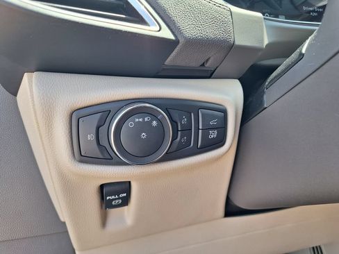 Used 2019 Lincoln Nautilus Reserve FWD image 23