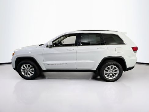 Used 2022 Jeep Grand Cherokee Laredo E image 8
