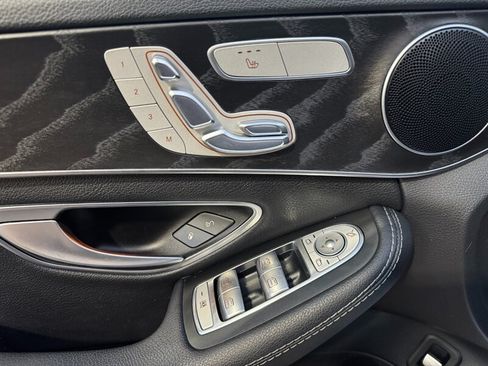 Used 2017 Mercedes-Benz C 300 Sedan image 22