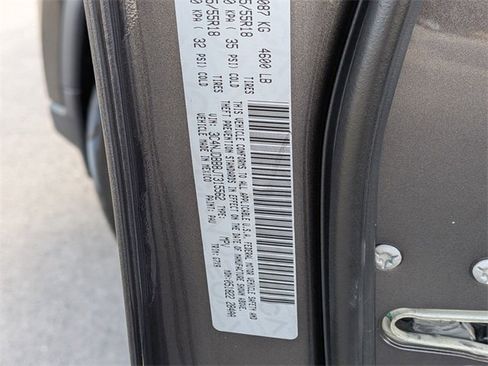 Used 2019 Jeep Compass Latitude w/ Cold Weather Group image 35