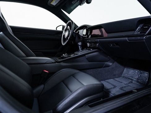 Used 2024 Porsche 911 Carrera T image 21