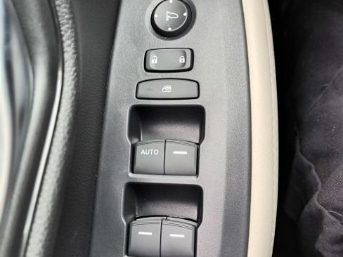 New 2027 Honda HR-V LX image 18