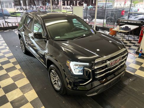 Used 2026 GMC Terrain Elevation w/ LPO, Floor Liner Package AWD/4WD image 16