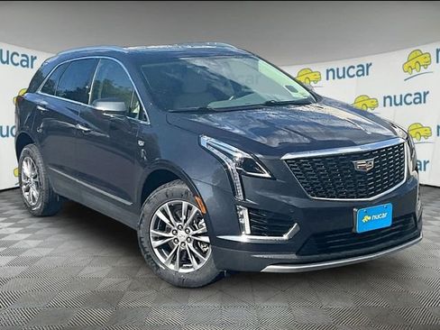 Used 2021 Cadillac XT5 Premium Luxury AWD/4WD image 1