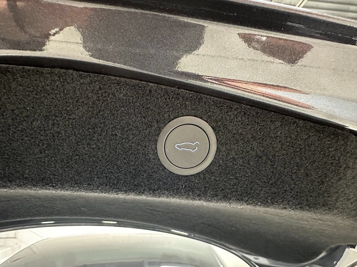 Used 2024 Tesla Model 3 Long Range AWD/4WD image 9
