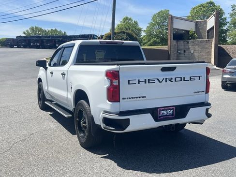 Used 2021 Chevrolet Silverado 1500 Custom image 7