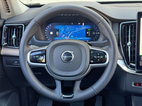 Used 2025 Volvo XC90 T8 Plus w/ Protection Package Premier AWD/4WD image 21