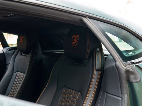 Used 2024 Lamborghini Urus S AWD/4WD image 24