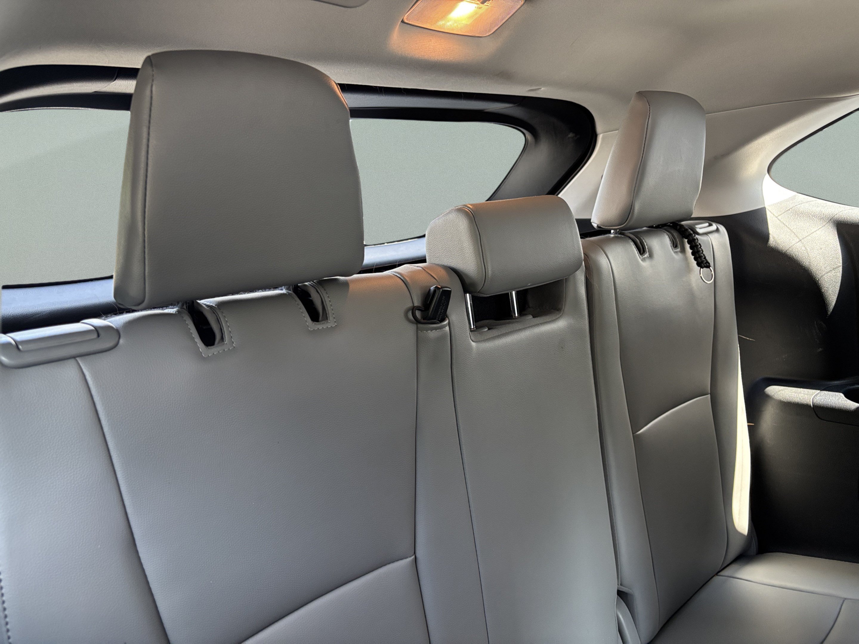 Used 2022 Toyota Highlander Limited AWD/4WD image 29