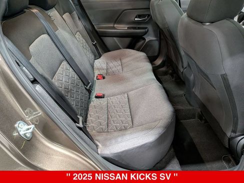 Certified 2025 Nissan Kicks SV w/ SV Premium Package AWD/4WD image 33