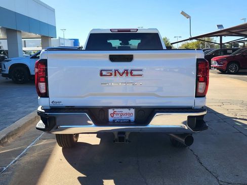 New 2026 GMC Sierra 2500 Pro w/ Convenience Package image 4