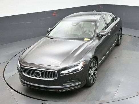 Used 2023 Volvo S90 B6 Ultimate w/ Protection Package Premier AWD/4WD image 19