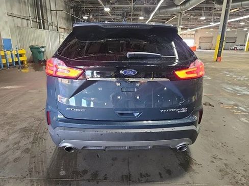 Used 2019 Ford Edge Titanium w/ Equipment Group 301A AWD/4WD image 4