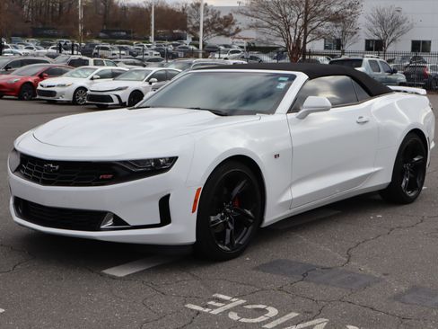 Used 2022 Chevrolet Camaro LT w/ RS Package image 5