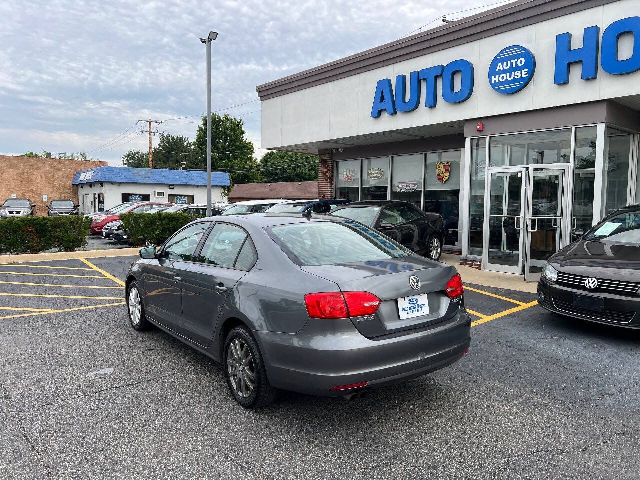 Used 2012 Volkswagen Jetta SE FWD image 11