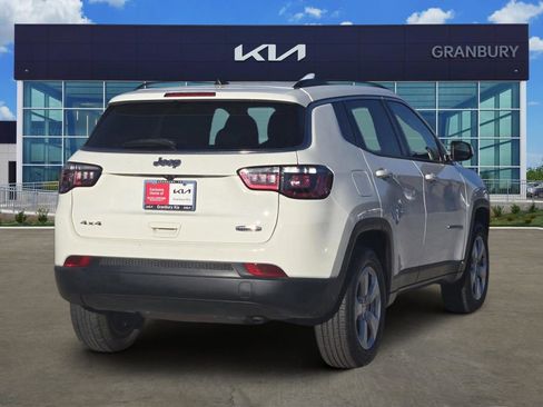Used 2021 Jeep Compass Latitude image 5