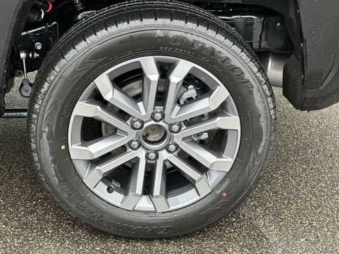New 2026 Toyota 4Runner Limited AWD/4WD image 17