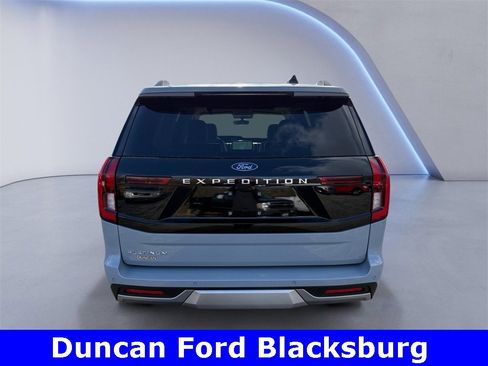 New 2025 Ford Expedition Platinum w/ Driver's Package image 4