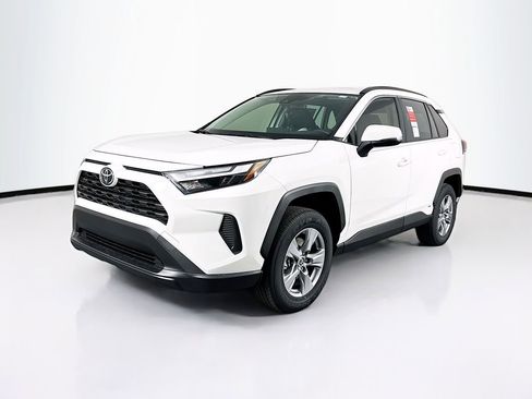 New 2025 Toyota RAV4 XLE image 3
