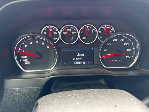 Used 2021 Chevrolet Silverado 1500 LT Trail Boss AWD/4WD image 19