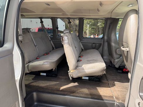 Used 2014 Chevrolet Express 3500 LT w/ LT Preferred Equipment Group image 6