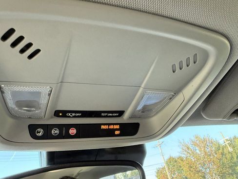 Used 2017 Chevrolet Malibu LT w/ Driver Confidence Package image 35