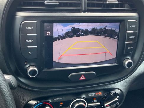 Used 2024 Kia Soul LX w/ Option Group 015 FWD image 29