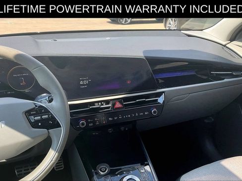Used 2023 Kia Niro Wave FWD image 8
