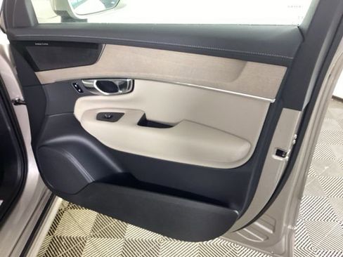 New 2026 Volvo XC90 T8 Plus w/ Protection Package Premier image 22