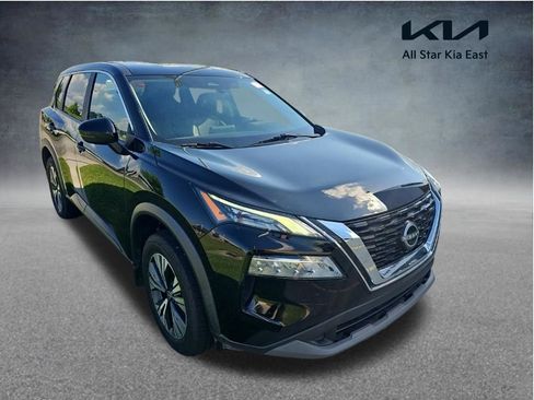Used 2023 Nissan Rogue SV FWD image 1