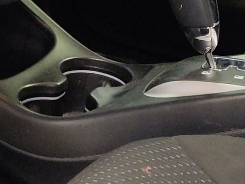 Used 2020 Dodge Journey SE w/ SE Popular Equipment Group image 26