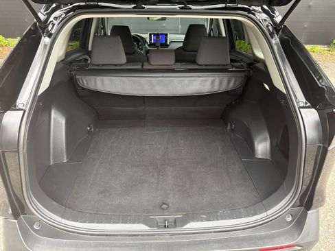 Used 2024 Toyota RAV4 XLE image 29