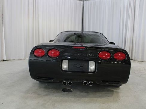 Used 2000 Chevrolet Corvette Coupe w/ Memory Pkg RWD image 20
