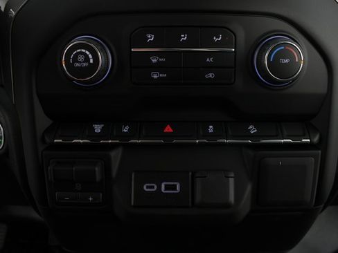 New 2026 Chevrolet Silverado 2500 W/T w/ Z71 Off-Road Package image 6