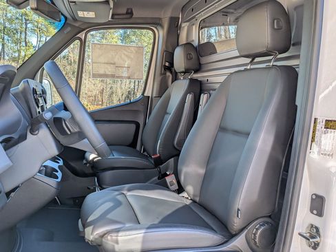New 2025 Mercedes-Benz Sprinter 2500 image 16