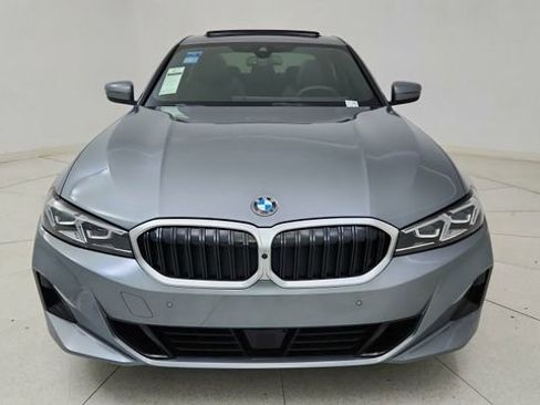 Used 2025 BMW 330i xDrive Sedan image 2