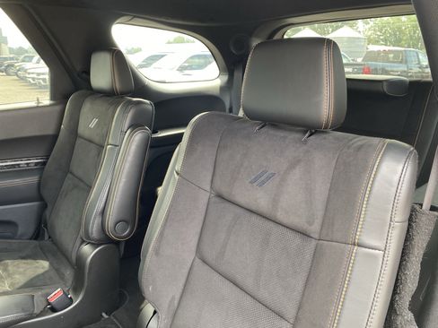 Used 2023 Dodge Durango R/T w/ Hemi Orange Plus Package AWD/4WD image 22