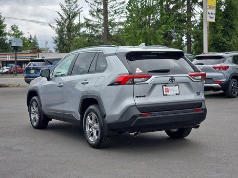 Certified 2025 Toyota RAV4 XLE w/ Convenience Package AWD/4WD image 4