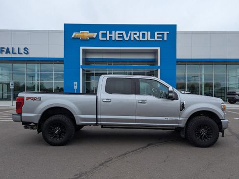 Used 2022 Ford F350 Platinum AWD/4WD image 40