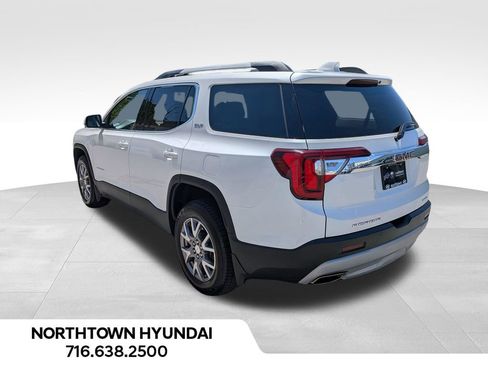 Used 2021 GMC Acadia SLT w/ Technology Package AWD/4WD image 3