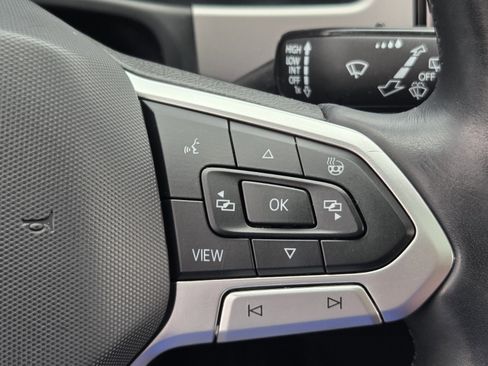 Used 2021 Volkswagen Atlas SEL Premium image 26