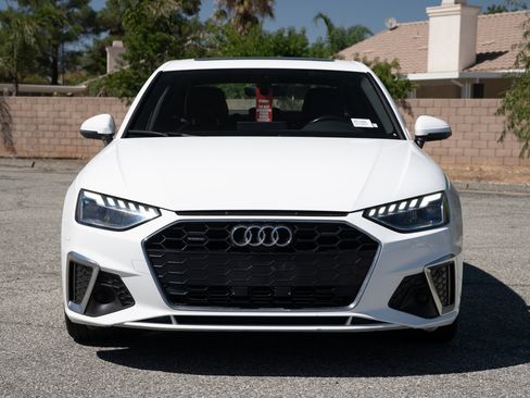 Used 2022 Audi A4 2.0T Premium Plus image 2