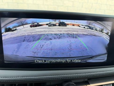 Used 2025 Nissan Ariya AWD image 21