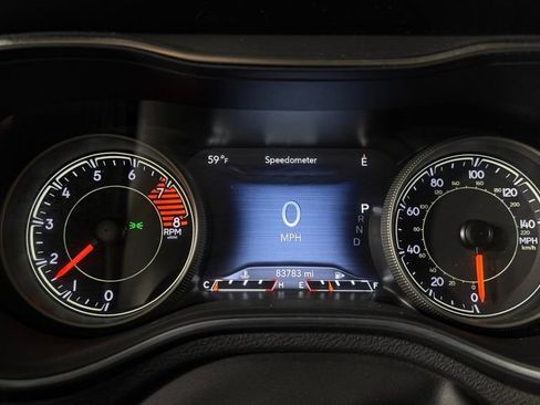 Used 2019 Jeep Cherokee Trailhawk w/ Cold Weather Group AWD/4WD image 19